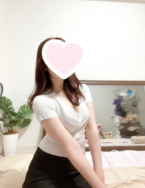 14時〜出勤してます🌷
お部屋ぽかぽかにしておきます♡
#メンズエステ　#メンエス　#Navel