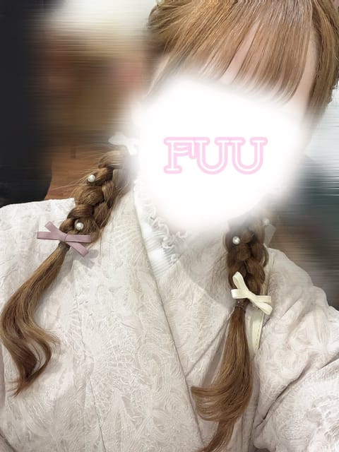 新年あけまして
おめでとうございます🎍🌅

2025年もよろしくお願いします♡

お正月期間はお仕事お休みなので
いつも