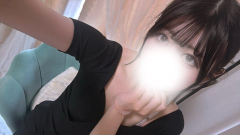 この時間まで🈵(  * ॑꒳ ॑*)⸝ᵗʱᵃᵑᵏᵧₒᵤ𖤐 ´-
後半空いてるー❣️お仕事おわりのお兄さまお待ちしてます🤍