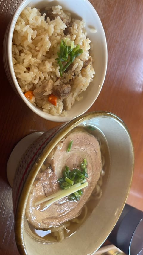 この前食べたにいまそば🥰
美味しかった、、、！