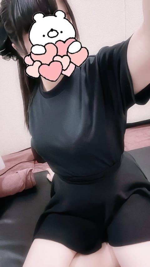 王子店出勤してます🦩🤍
土曜日出勤超絶レアなので是非ぜひお待ちしております♩