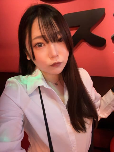 出勤ありがとうございました‼️
まさかのアルコールと電車酔いで行き時間ギリギリになってオーラスでいてくれた人もいつもなが