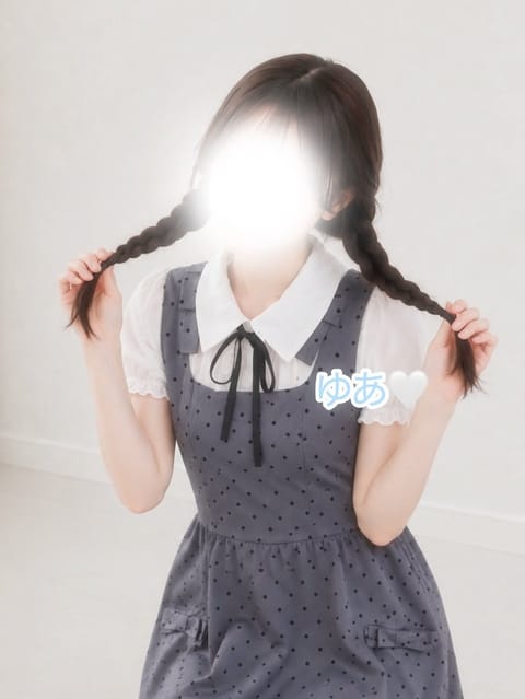 本日出勤です✨

20:35〜　90分か60分🉑

ALT🏹🤍