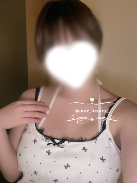 おはようございます🤍

今日もいい天気でうれしいです🫧

八幡ルーム14:00-18:00までいますっ

とろとろオイル