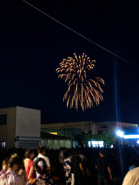 日曜から和歌山と滋賀の花火大会を攻めて参りました🎆
関西の花火大会は初だから嬉しすぎたー！
酒飲んでばかりいましたが


