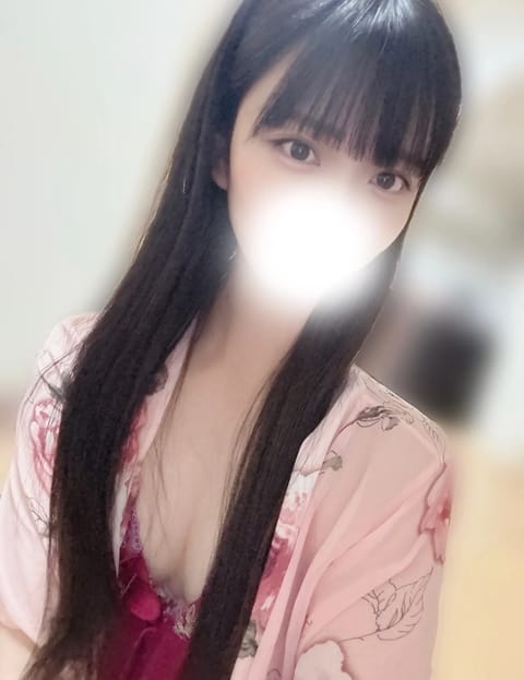 こんにちは‪🔆‬

本日18時まで出勤します！(90分コース16:30-が最終です)

また暑い日が戻ってきたので皆さん