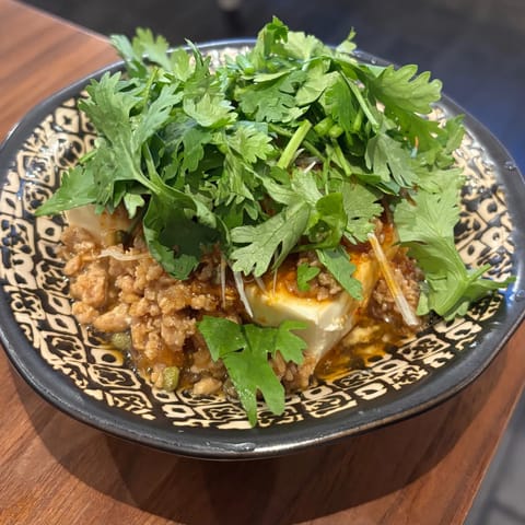 【珍】エスニックな冷奴❕🇹🇭🌿
パクチーもりもり美味しかったの〜🥴🫶🏻