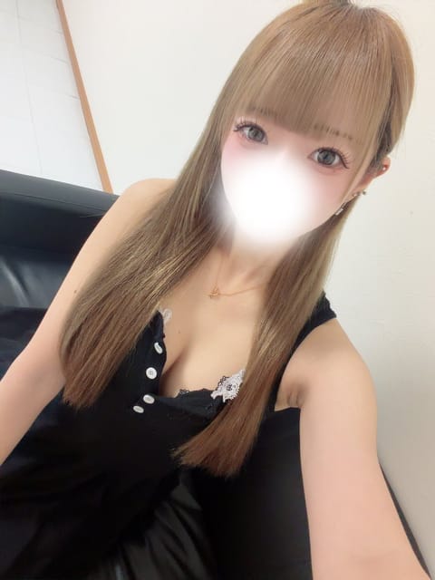 26時までラストお願いしますー！！
最近本当に髪の毛が伸びなくなって困ってます
切れ毛って何したら治るの😭😭