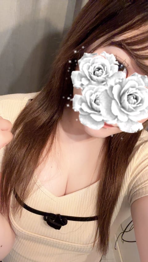 本日も入室しました🌟

21時から🈳🈳🈳で寂しいのでぜひぜひご予約お待ちしております𓂃 𓈒𓏸

本日もよろしくお願いしま