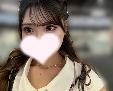 おはようございます♡
本日13:00〜20:00出勤します(ᐢ• ω •)

5月ラストー❗️ご予約お待ちしております🫶