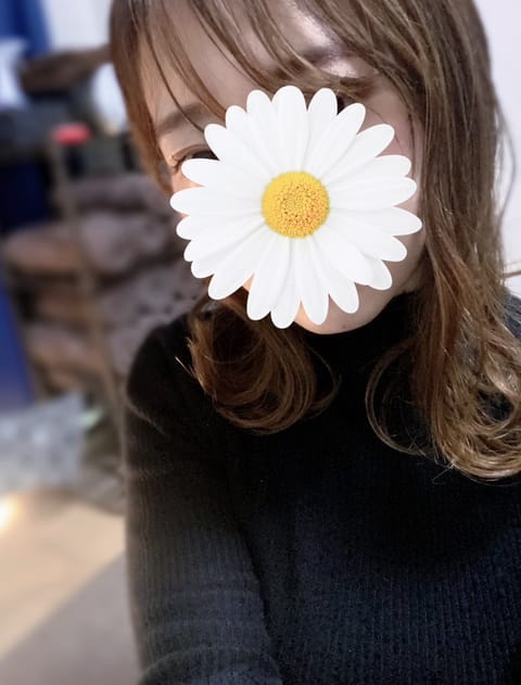 おはようございます☀︎
本日18:00まで出勤しています😊

良かったら癒されに来ませんか？🫧