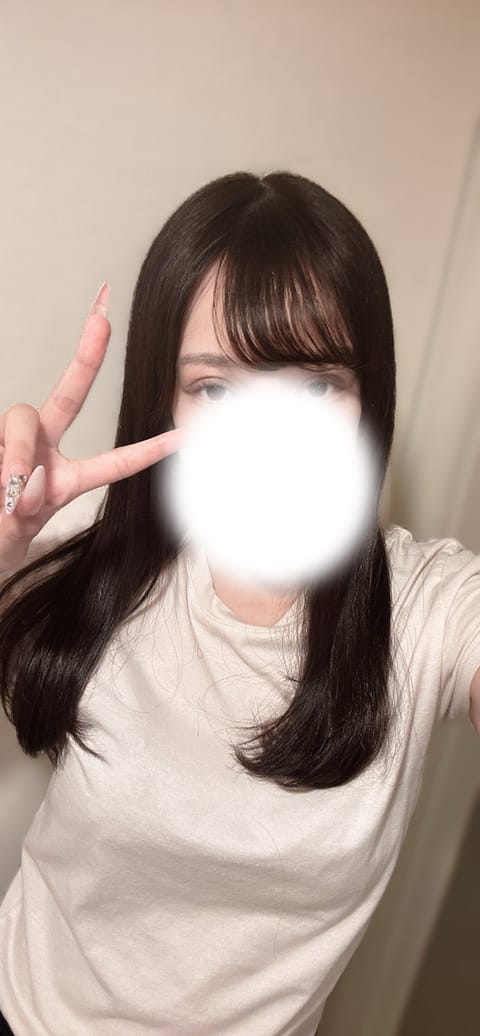 本日出勤です、21時から朝の4時まで❣️とても風強いですがぜひ遊びに来てください🍃🌀🍃よろしくお願い致します🙇‍♂️