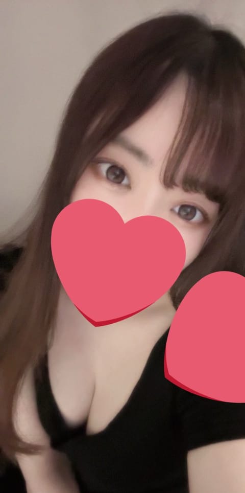 今日は１８時まで出勤です☺️
昨日会いにきてくれたお兄さんたちはみんないい人すぎて、お話しするの楽しかったなあ🐱🫶🏻