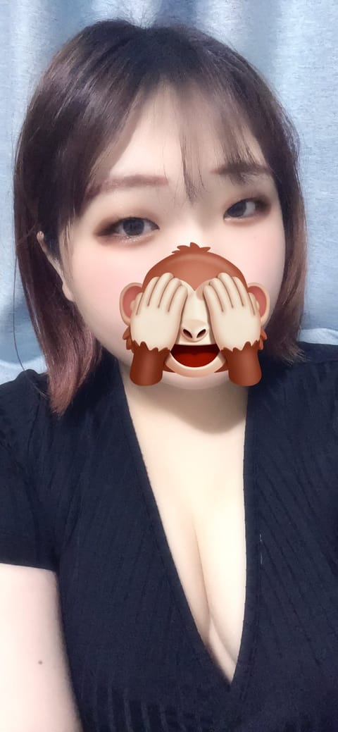 ましろです🎶
出勤しております☺️
今ならすぐご案内可能です！
週末に溜まった疲れをマッサージで癒してみませんか？
 #