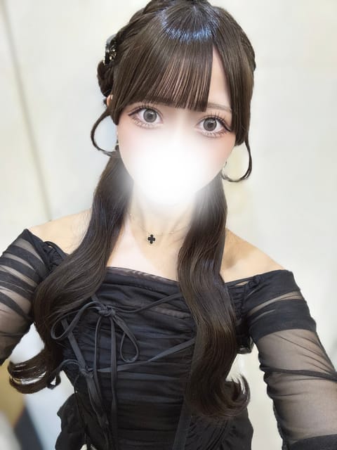 おはようございます☀️

このあと11:00〜武蔵浦和ルーム出勤です！
ポカポカ陽気でうれしいきもち😽🎵

朝5時までお