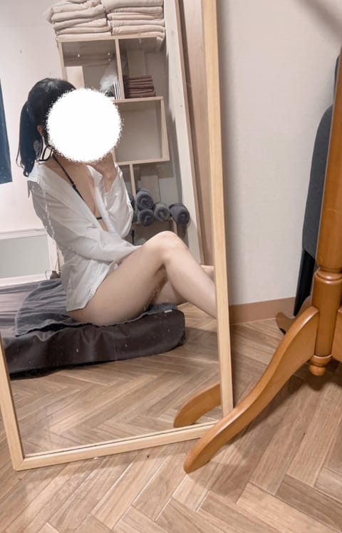 こんにちは☺︎

本日も17時30分〜21時30分まで
岡崎ルームでお待ちしてます😌

今日も寒いので暖かくして
会いに