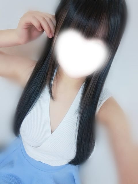本日21:00-5:00います🫧🎀

雨だし、みくるとお部屋で遊ぼ？♡