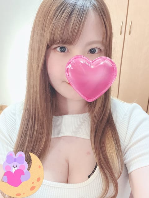 こんばんは🐣
明日12/28年内最後の出勤です💖
川越20-5時まで✨
楽しい時間にしましょう🥰