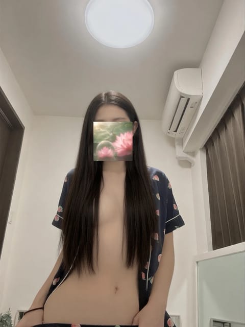 本日出勤してます‪👍🏻  ̖́-

21:00～5:00