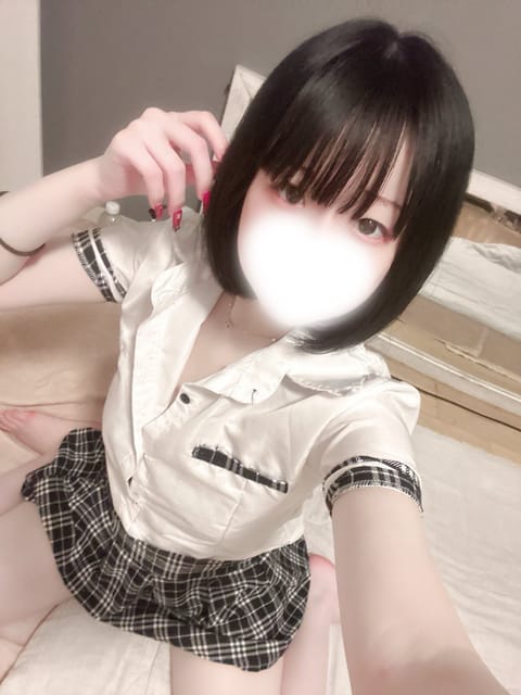 スタートのお兄さんありがとうございました✨

本日27:00まで静岡ルーム出勤しています🙌🏻

本日もたくさんのご予約お