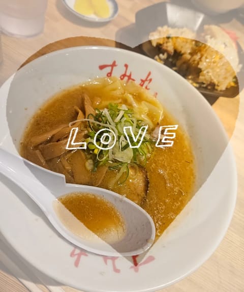 こんばんは🌙

ド平日とこんなお天気で心配でしたが☔
みっちり完売でした❣️
ありがとうございます🫶🏻🩷

明日は15~