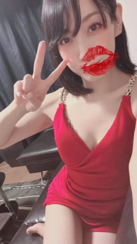 おはよ♡
お尻が筋肉痛でにんまりの朝です♡
今日は駒込に栗林がいるよ🐇💕真ん中🈳

9月もよろしくお願いいたします😘♡