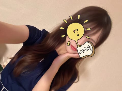 やほー今日は19時から板橋にいます\( 'ω')/お盆も出勤だよ今日から3連勤✊🏻
最近ずっと天気わるーい😔