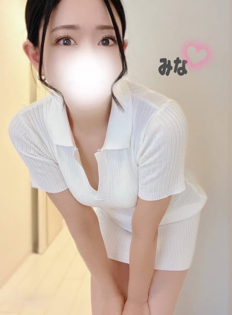 お久しぶりです☺️
ゆりかごの美奈です

皆さんお元気でしたか？
私は元気に頑張っています🌷

たま〜に出勤しているので