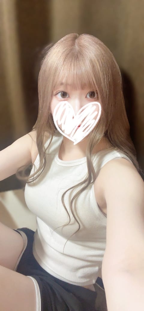 本日ご指名ありがとうございます🍀*゜
みあからの👸予約無料✨️
👸予約特典もあったりしますので気になってくださったおにい