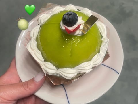 中にプリンが入ってるの〜🍈びっくり🤭
先週もたくさんありがとうございました❤︎

今週の出勤です🐈‍⬛🫧
31日(日) 