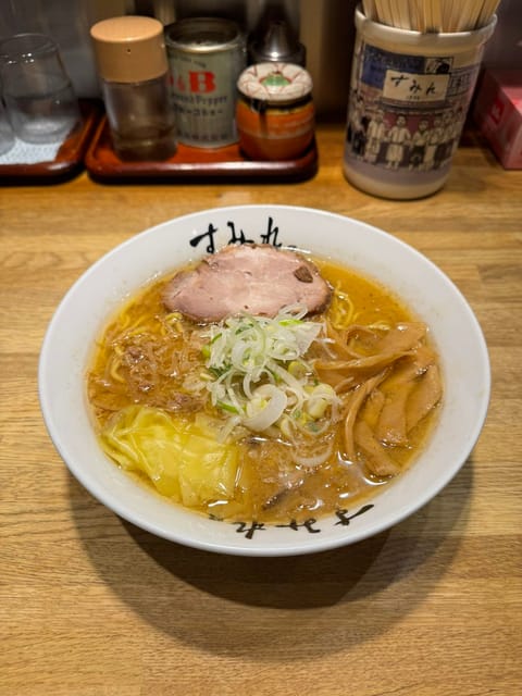 先日北海道はじめて降りたったんです🥺

－1度で並んで待った「すみれ」さんとっても美味しかったんです😋