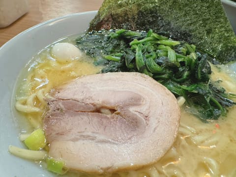 夜遅くの飯テロらーめん🍜‼️

#仙台メンエス　#仙台メンズエステ
#メンズエステ　#ぽっちゃり女子