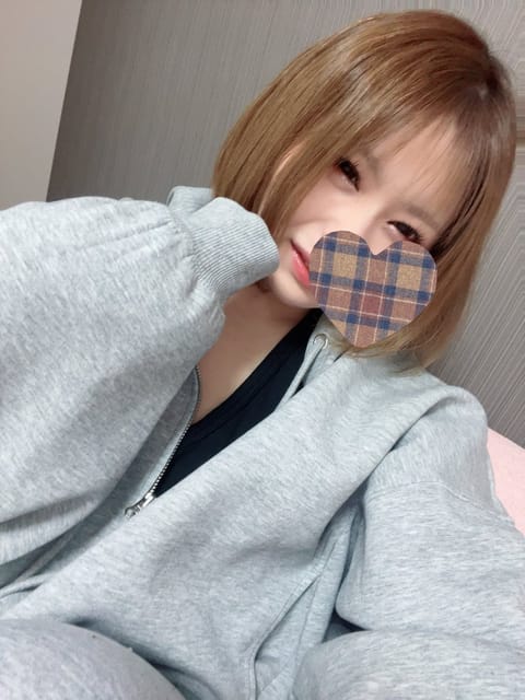 今日からシルバーセラピスト✨になりました💓
いつも会いに来てくれてるお兄さんたちのおかげです、本当にありがとうございます