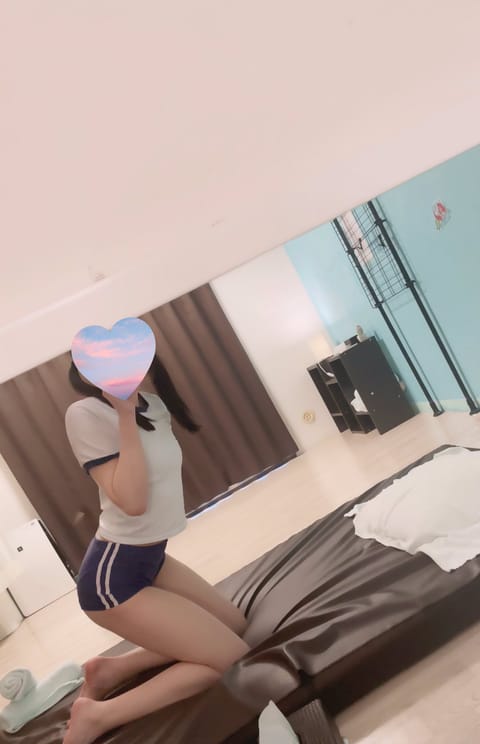 24時からいるよ🫶

久しぶりすぎてどきどき!!!!

マッサージがんばるჱ̒⸝⸝> ·̫ <⸝⸝ᐡ