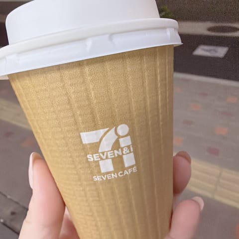 本日も寒い中お越しいただきありがとうございました❤️

🌼お久しぶりのsexyな再会
🌼施術後のほっこりタイム

素敵な