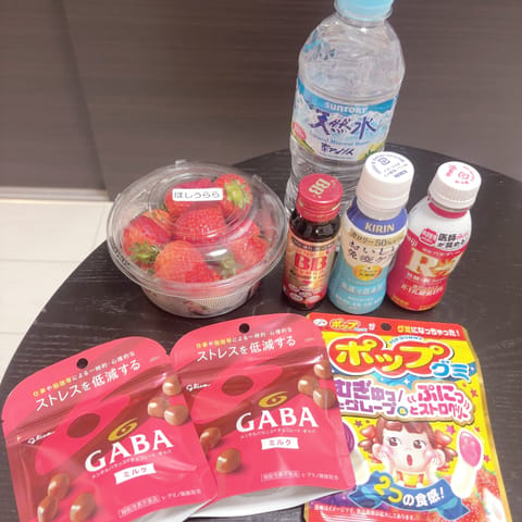 今日も会いに来てくださったお兄様方
ありがとうございます😻
差し入れまでありがとうございます🥹🩷
出勤終わりの楽しみ🍓🍫