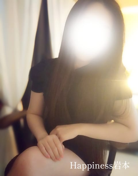 休憩しにきませんか？
頑張りすぎてもだめよ😊
すこし包まれる至福の時間を🥰
岩本います♡