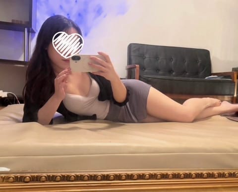 明日12:00-20:00出勤です🤍
会いにきてね〜🫶😌🌸