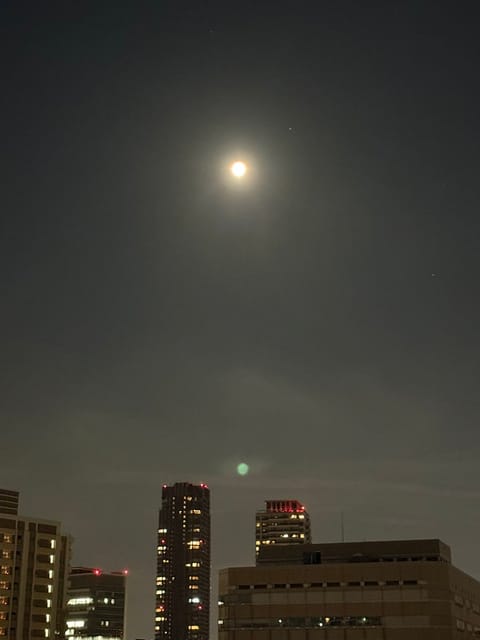 こんばんは🌕
綺麗なお月様ですね！

前半🈵ありがとうございます！
後半もお待ちしています✨  https://twit