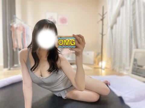 皆様なにしてるのかなー？💭
ラスト枠お待ちしております໒꒱