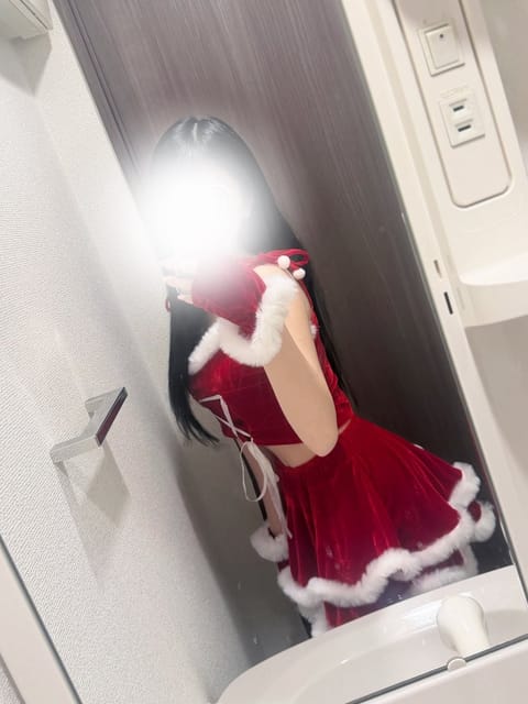おはようございます❄️🎀🤍

📍野毛町ルーム
⏰12:00〜22:30

今年も残り1週間切りましたね❣️
最後に是非遊