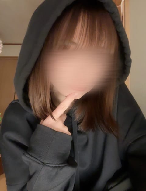 本日ものんびりな予感がするのですが…！
ユイさんに構ってくれる方だれかいませんか…！
(懇願)(🥺🥺🥺)