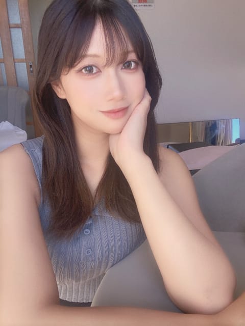 事前ご予約で🈵！
ありがとうございます〜！！

お兄様たちのおかげで
じゅりは寂しくなくなったよ🥹🤍💞

雨降ってるので