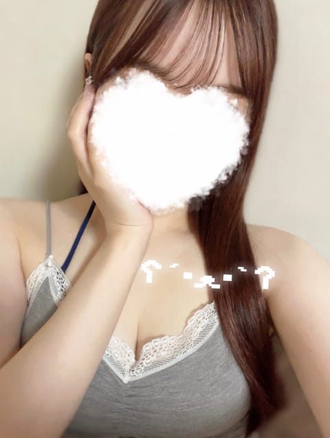 今月の出勤予定🗓

2/4(水)5(木)11(水)24(火)26(木) 伊勢崎
2/16(月)17(火)19(木)～22