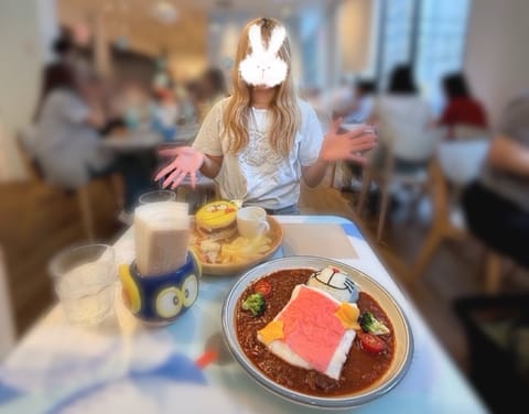お待たせしすぎた、、、
今月出勤します🙋🏻️

9/1、9/2、9/3、9/9/、9/10、9/11 

です！お待ちし