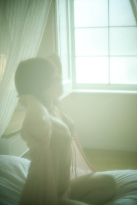 おはようございます☀️

ホームページやXに載せてる写真から友達にメンエスで働いてることがバレしてしまいました😂

やっ