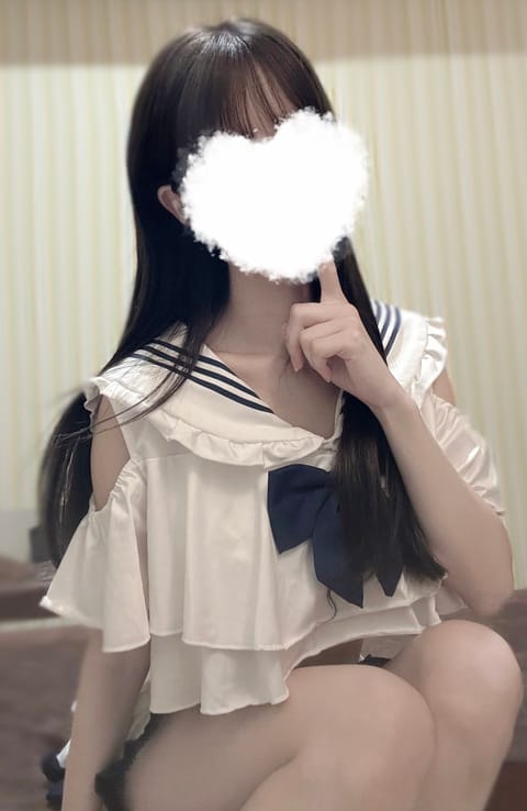 おはようございます、ひよりです🐣
本日年内最後の出勤になります❕
ぜひお会いできたら嬉しいです😊💕

#北九州メンエス　