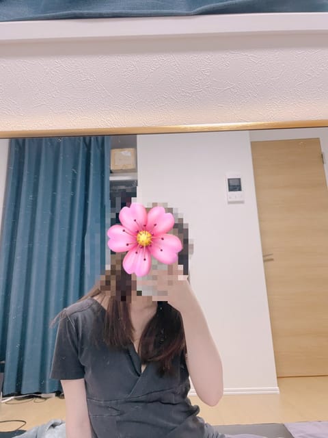 こんにちは、さくらです🌸

今日は南麻布エリアのルームに出勤しています🫧🎵
お時間合わせられるかもしれないので、今日来れ