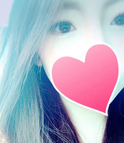 出勤しましたんᕙ(  '꒳​'  )ᕗ🔥
本日もよろしくお願いします🫧 ͛.*