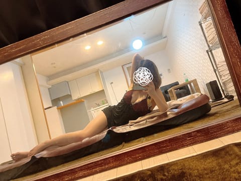 来週のシフト決まりました！

25日12時~19時  大森ルーム

こちらの出勤のみに
なってます💦

この後、いつ出勤